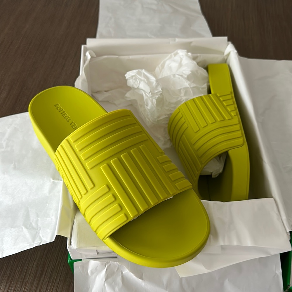 Bottega Veneta Rubber Slides